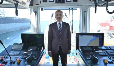 Bakan Abdulkadir Uraloğlu açıkladı: Boğazlardan geçen gemi sayısında yükseliş