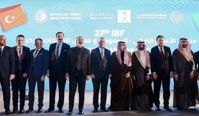 27. Uluslararası İş Forumu Riyad’da başladı! Türk insanları projelere ortak olmaya çağrıldı